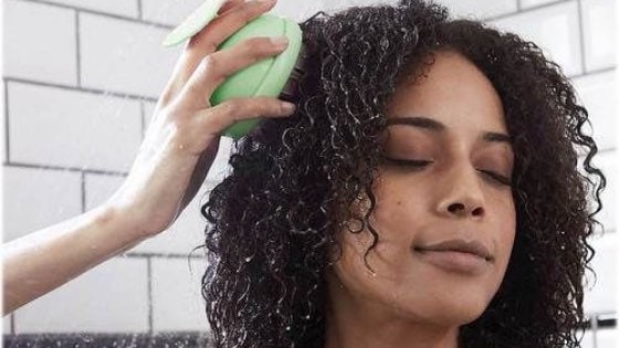 Scalp massager | Hair Growth | Scalp improvements | Sensitive Scalp | Sillicone bristles | Hair Brush